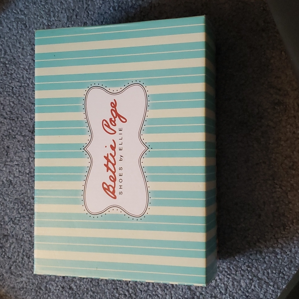 Bette Page Shoes by Ellie